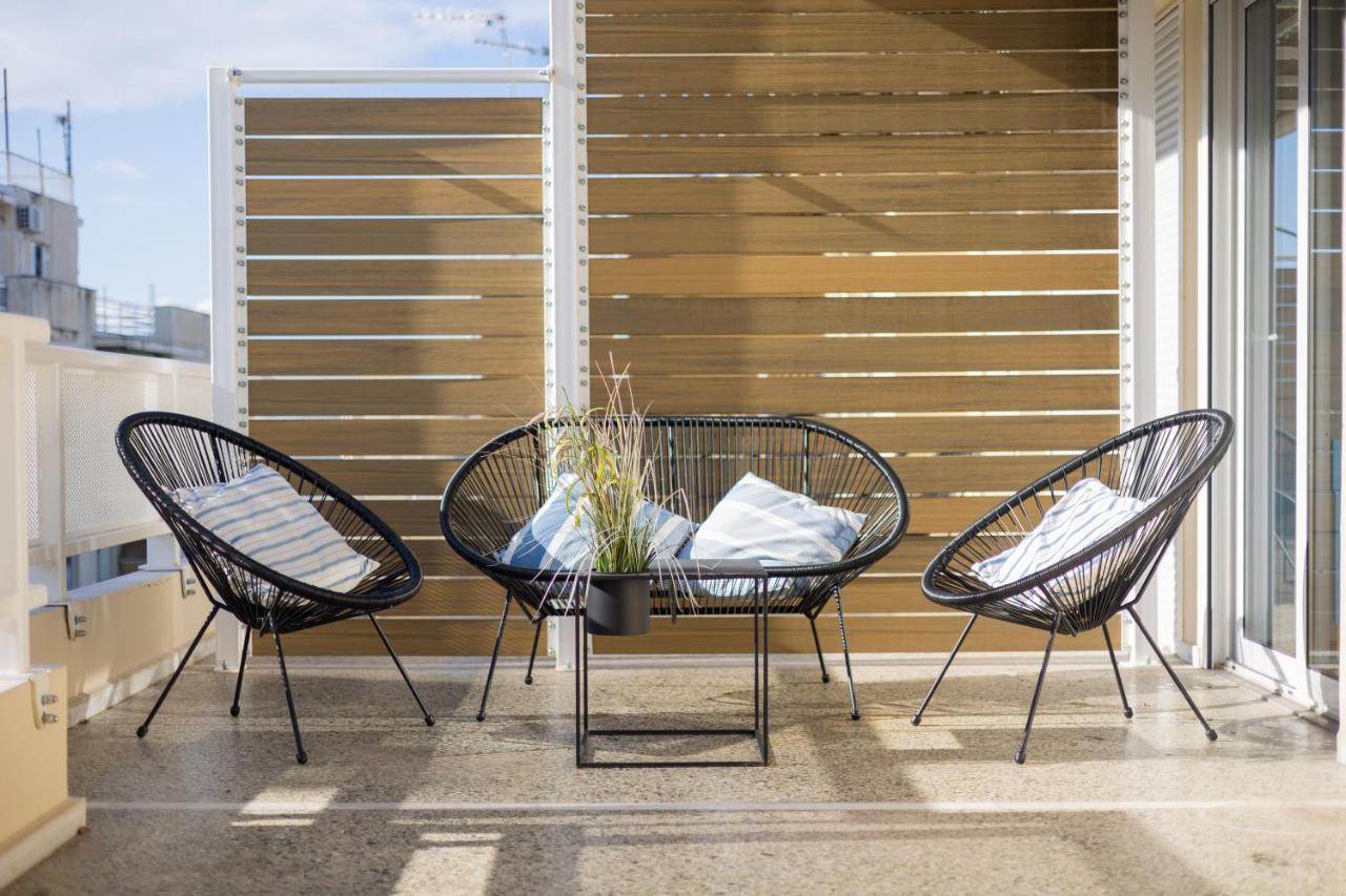 Retropolitan Living Patras Lägenhet Exteriör bild